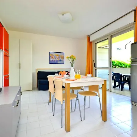 Апартаменты Parco Hemingway-3 By Interhome
