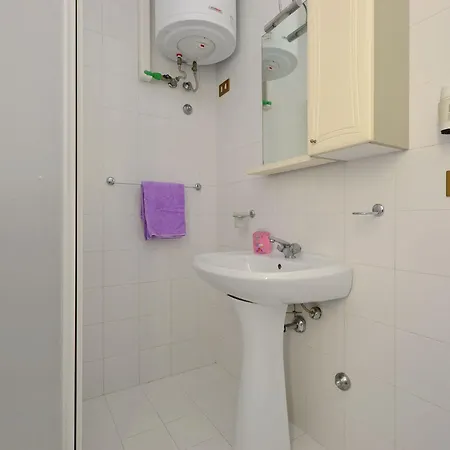 Parco Hemingway-3 By Interhome